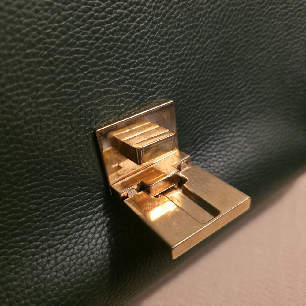 Celine Trapeze Medium Bag Green Calfskin Leather Gold Hardware Excellent w/ Tags - Picture 13 of 16